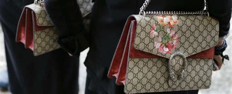 sorelle gucci multa|Alessandra e Allegra Gucci, Tribunale di Milano le assolve da .